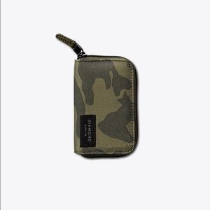 Diamond Supply Co Camo Zip ID/card wallet New